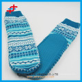 2015 Jacquard-lange Acrylkautschuk-Sohle-Zimmer-Socken für Erwachsene